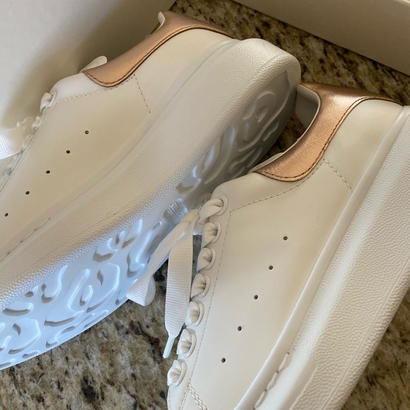 alexander mcqueen sneakers - Picture 5 of 9